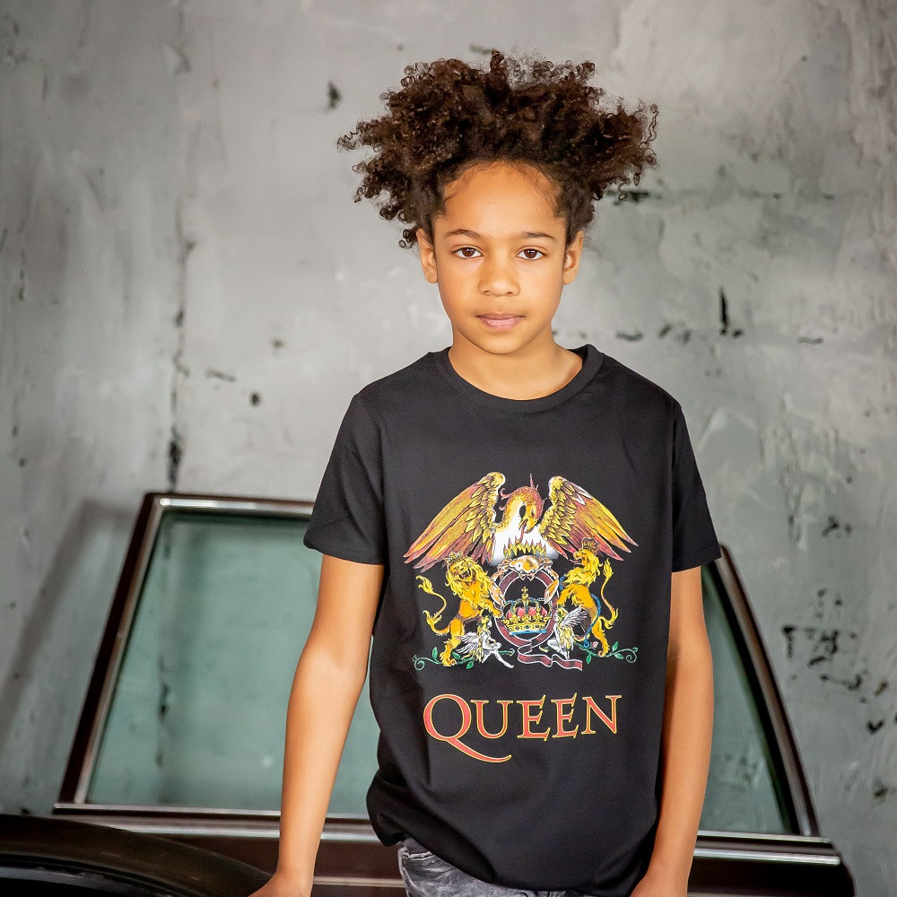 Closely Too pattern Queen Kids T-shirt Classic Crest